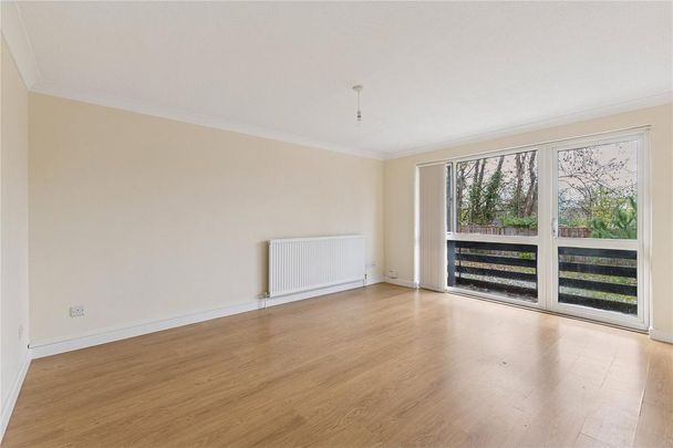 2 bedroom maisonette to rent - Photo 1