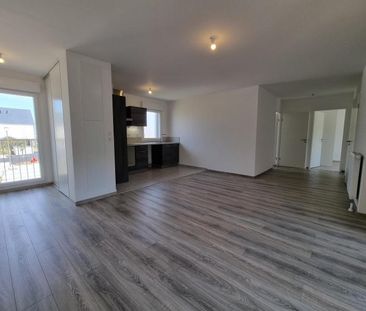 Location Appartement 4 pièces 72m² NOTRE DAME D OE 37390 - Photo 3