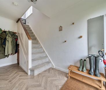 3 bedroom semi-detached house to rent - Photo 6