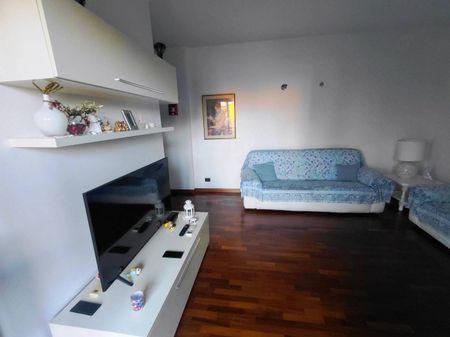 Bilocale via dei Guarneri 16, Vigentino - Fatima, Milano - Photo 2