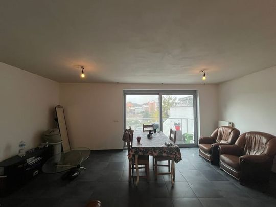Appartement te huur - Photo 1