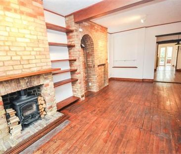 2 bedroom semi-detached house to rent - Photo 2