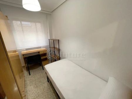 Piso de alquiler en Calle Volta, San Bernardo - Foto 5