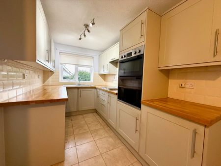 53 Gardeners Road, Stowmarket, IP14 - Photo 5