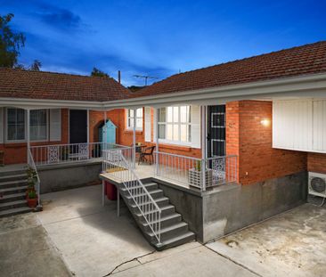 Fully Renovated Unit in Popular Newstead - Photo 1