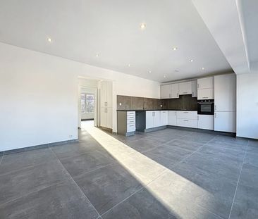 Appartement te huur - Foto 1