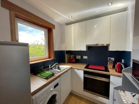 1 bedroom flat to rent - Photo 4