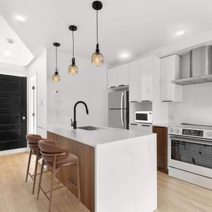 1 CH - 1 SDB - Montréal - $1,620 /mo - Photo 2