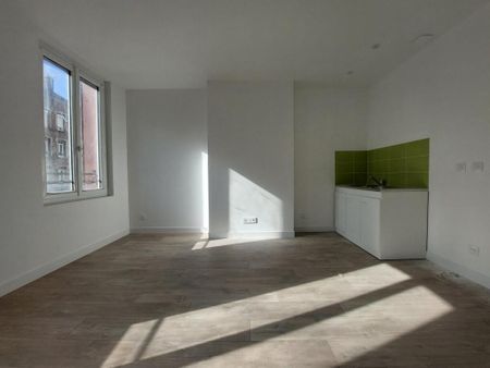 Location Appartement 1 pièce 32m² LE HAVRE 76600 - Photo 3