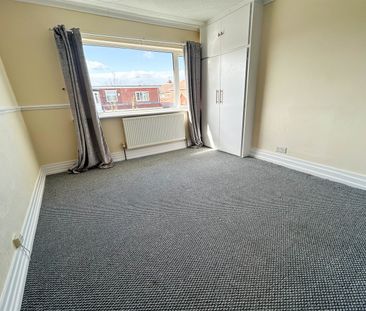 3 bed semi-detached house to rent in Prengarth Avenue, Fulwell, SR6 - Photo 4