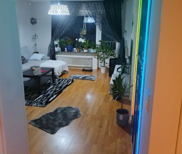 Berättelsegatan, Hisings Backa - Photo 1