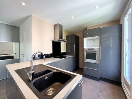 Location Appartement 2 pièces 48m² GRENOBLE 38000 - Photo 2