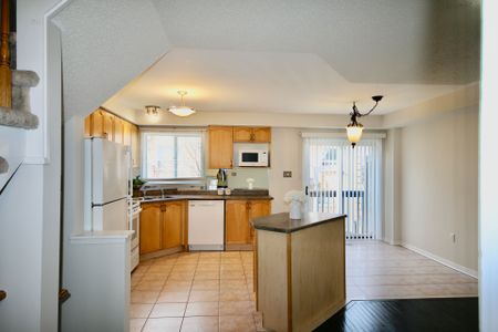 For Lease - 5530 Glen Erin Drive Unit# 140, Mississauga, Ontario - Photo 4
