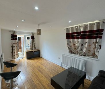 4 Bed Semi-Detached House, Express Drive, IG3 - Photo 1