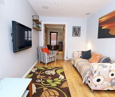 8 Hyndford Street, Belfast, BT5 5EN - Photo 1