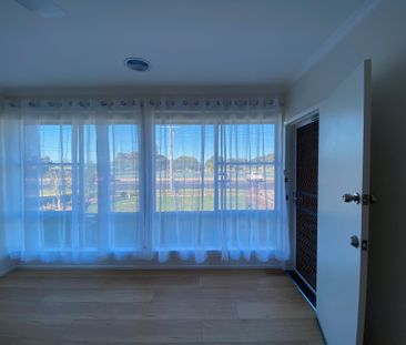 37 Richard Street, Newcomb - Photo 1