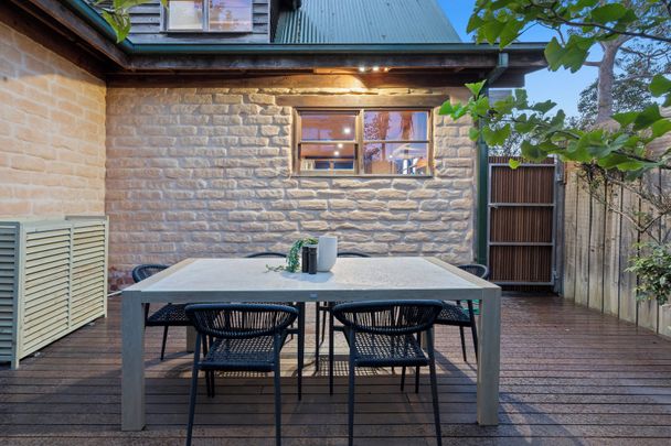 Warm, Welcoming & Filled with Character - Photo 1