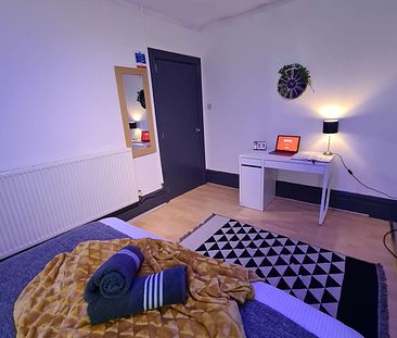 Large Double room - Photo 4