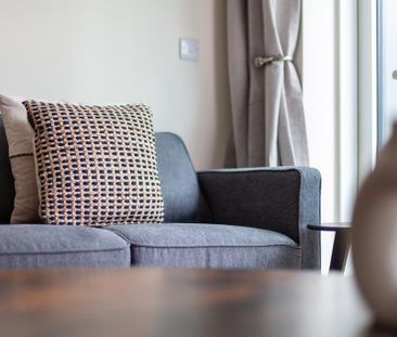 2 bedroom ground floor flat to rent - Photo 3