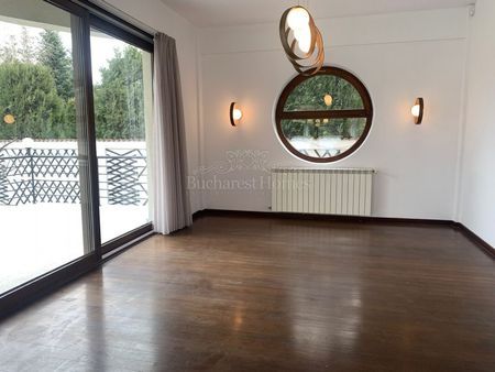 Six Bedroom House with Big Garden and Pool Rent - Pipera, BSB - Photo 4