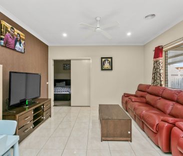 Spacious and Bright 3-Bedroom Home in Epping - Photo 1