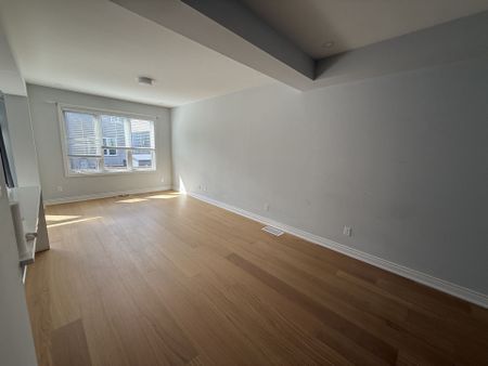 For Lease - 569 Rye Grass Way, Barrhaven, Ontario - Photo 4