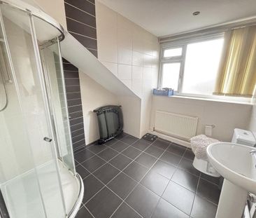 4 bedroom house to rent - Photo 4