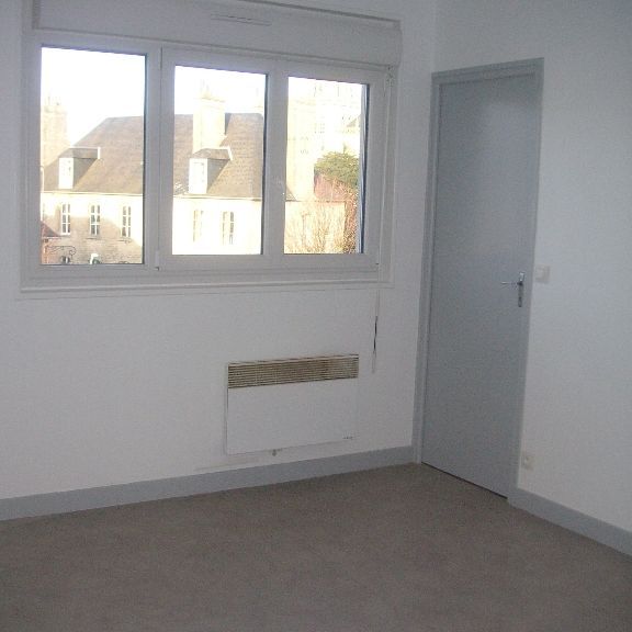 A louer appartement type F3 - Carentan - 2e étage - Photo 1