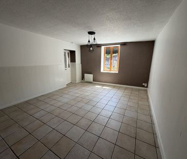 Location Maison 2 pièces 46m² - Photo 2