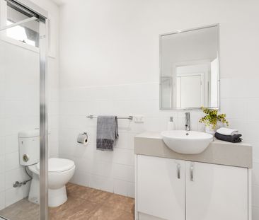 6/2-4 Newton Street, Chadstone VIC 3148 - Townhouse For Rent | Domain - Photo 5