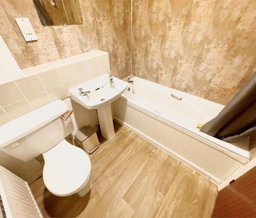 2 bedroom terraced house to rent - Photo 6