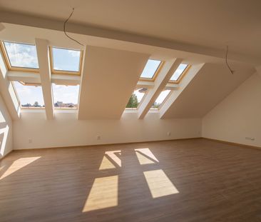 Pronájem nájemního domu, činžáku 63 m² - Photo 4