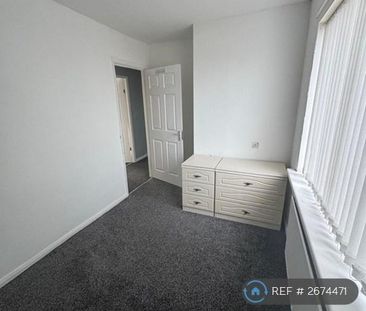 4 bedroom terraced house to rent - Photo 4