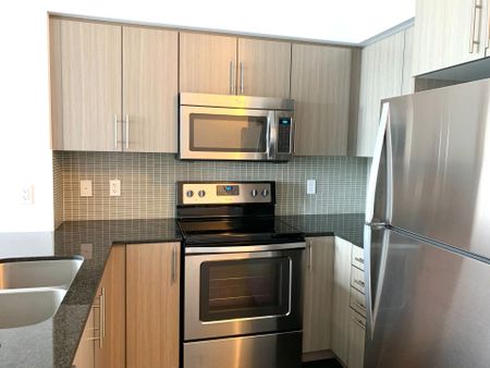 For Lease - 65 Speers Road Unit# 1410, Oakville, Ontario - Photo 5