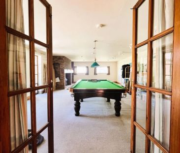 Red House North Drove, - Photo 2