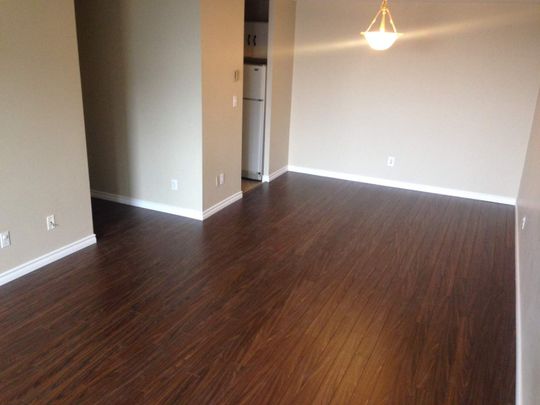 17 Eldon Hall Place - Unit 605 - 2 bed, 1 bath - Photo 1