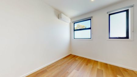 12B Station Avenue, Ascot Vale VIC 3032 - Photo 2