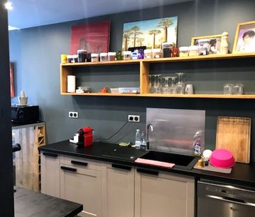 Location Appartement 2 pièces 57m² ST DENIS 97400 - Photo 4