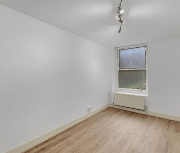 Montague Street, Bloomsbury - Photo 2