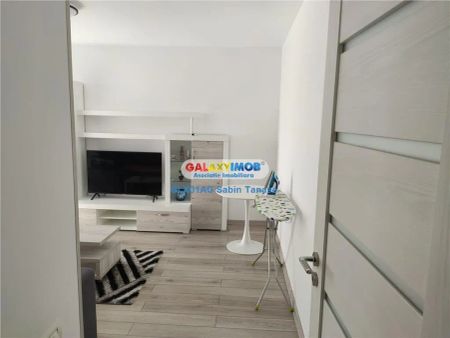 Inchiriem apartament cu 2 camere de lux Nord , bloc nou cu garaj - Fotografie 2