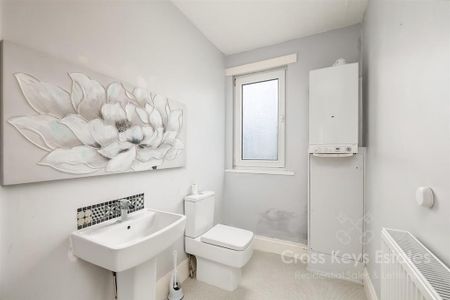 2 bedroom terraced house to rent - Photo 2