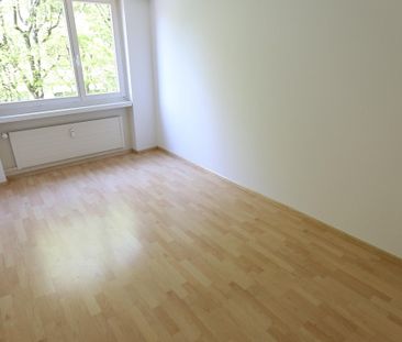 Wohnen beim Sarasinpark – Moderne Wohnung im Herzen von Riehen - Foto 2