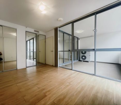 2 bed 1 bath - Photo 1