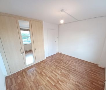 St. Patricks Court, Bath, Somerset, BA2 - Photo 1