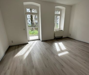 ** Erdgeschosswohnung mit Balkon am Kaßberg ist frei geworden! ** - Foto 2