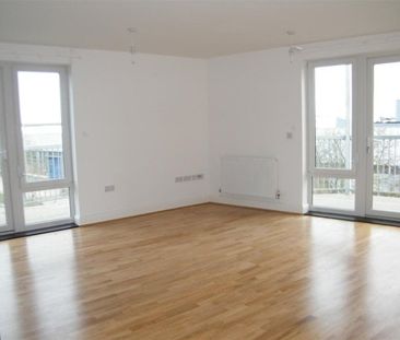 Arisdale Avenue, South Ockendon, Property for rent - Photo 1