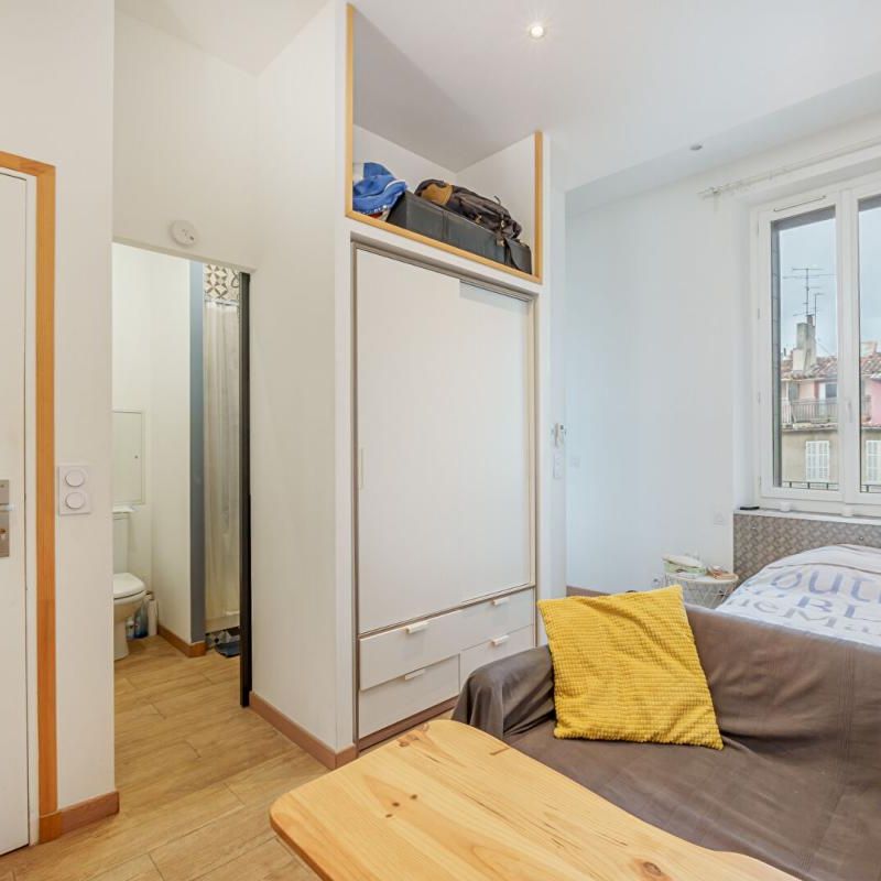 Location Appartement 1 pièce 17m² MARSEILLE 1er - Photo 1