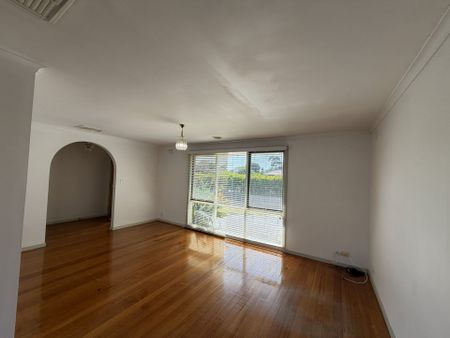 3 Bedroom Family Home in Clarinda - Photo 4