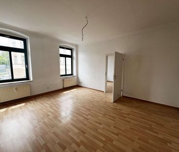 *** Zur Vermietung steht diese schöne 2-Zimmer-Wohnung in Chemnitz-... - Photo 1