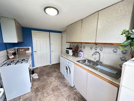 1 bedroom ground floor maisonette to rent - Photo 3